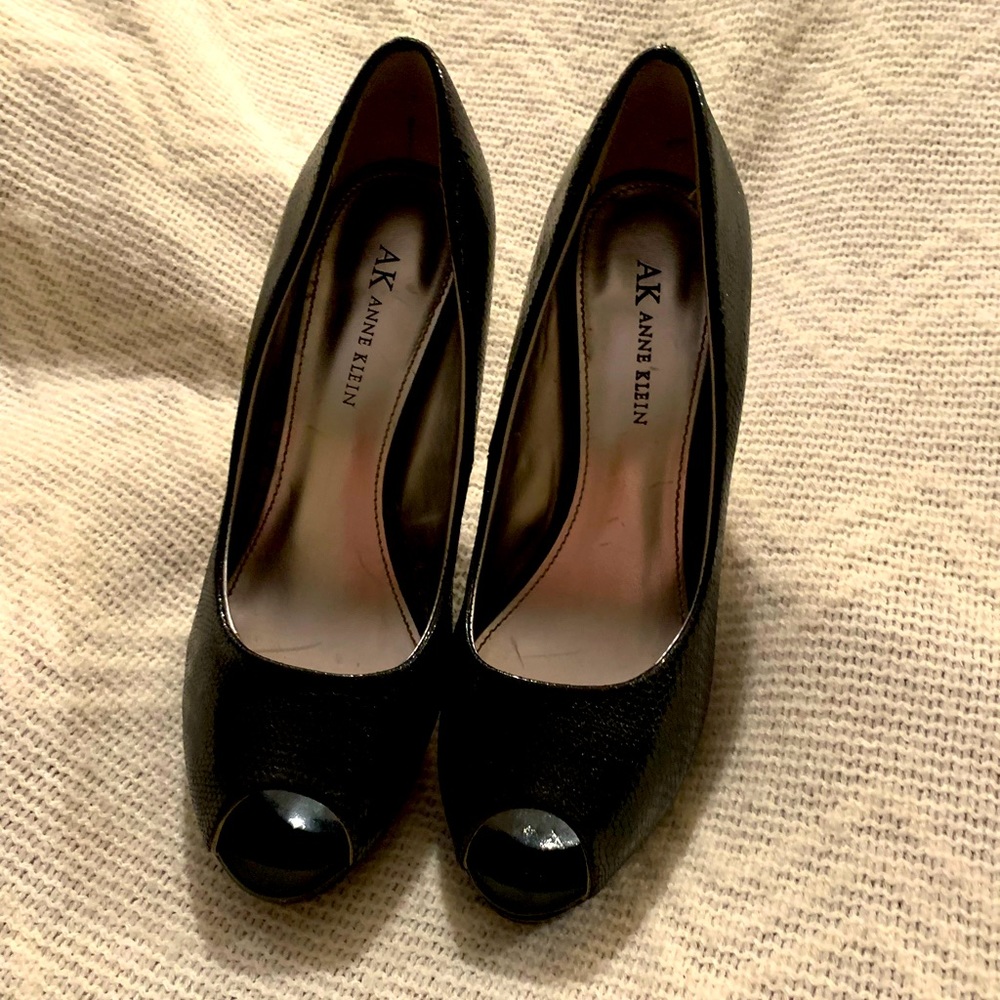 Anne Klein Pumps